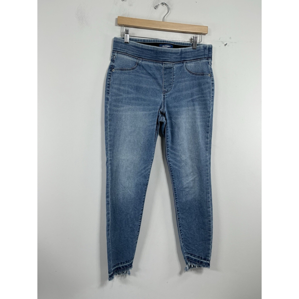 Womans Excellent Condition Old Navy Rock Star Mid Rise Pull On Blue Jeans Size 6